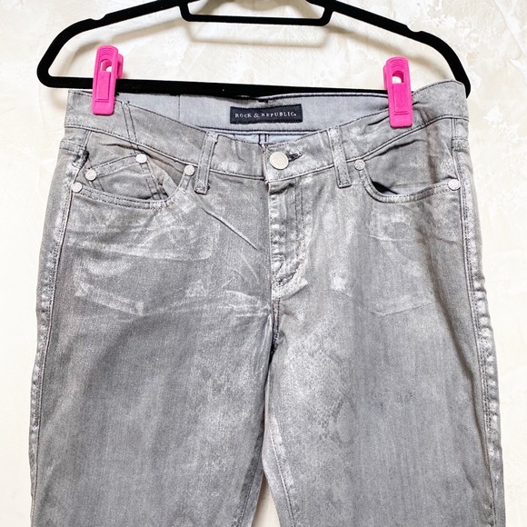 Rock & Republic Silver Toned Jeans - Picture 2 of 5